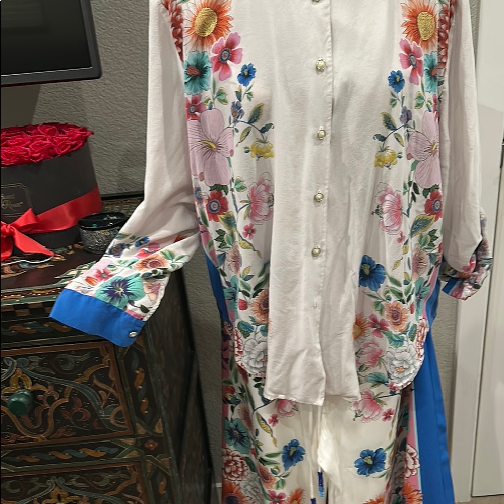 Johnny Was Silk Floral Print Wide Leg Pants w draw string & Blouse OBO